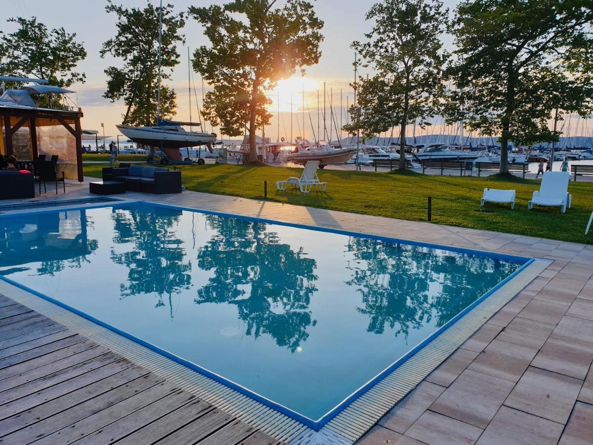 Bl Lakeside * Balatonlelle